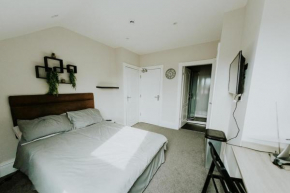 1bed Flat - Contractors - Central Cleethorpes